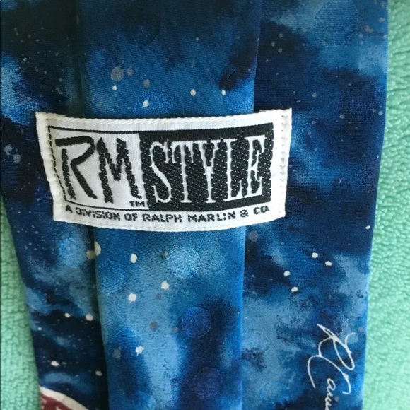 🌴NFL Football 100% Silk TIE - Picture 3 of 3